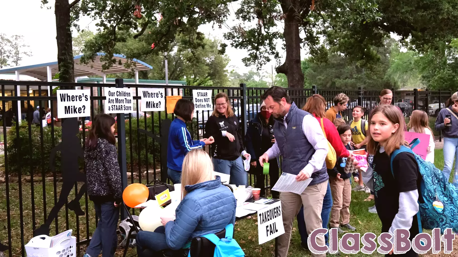 Education and Taxes Take Center Stage in Texas Campaign's Final Stretch