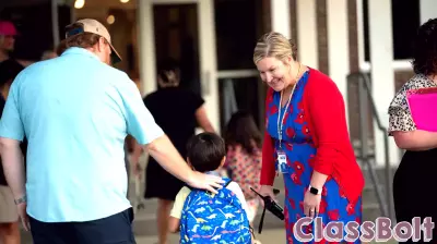 Tennessee Teacher Salaries: A Comparative Analysis